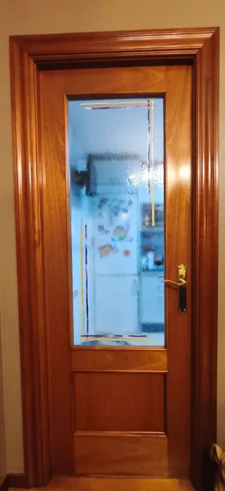 5 Puertas macizas de Sapelly rameado