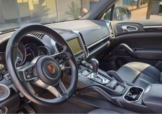 Porsche Cayenne 2016