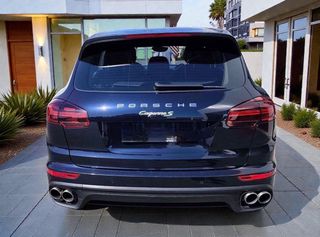 Porsche Cayenne 2016