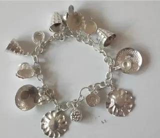 Pulseras Plata de Ley con Colgantes