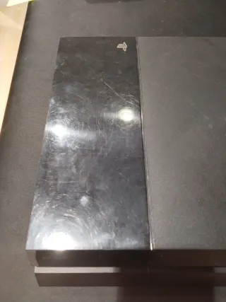 PS4 (PlayStation 4 - Magical edition)Negra + Mando