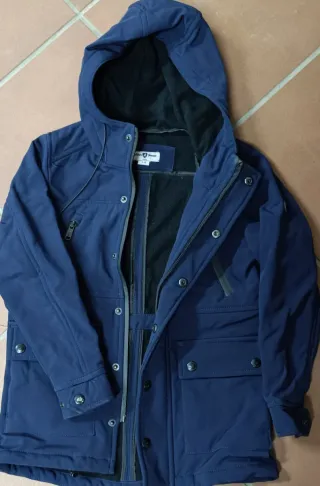 Abrigo niño Álvaro Moreno