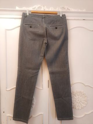 Pantalón de rayas Massimo Dutti