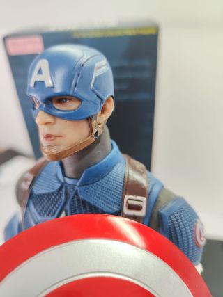 Action Figure Captain America 32cm