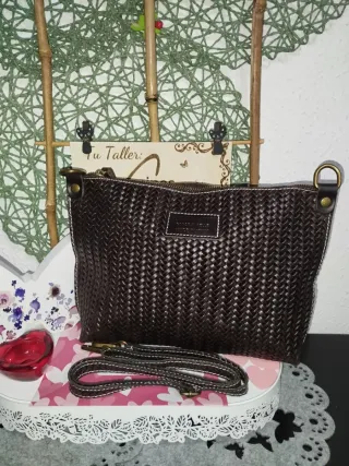 Bolso piel efecto trenzado marrón Genuine leather