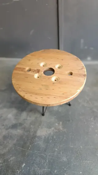 Mesa café madera y metal reciclada