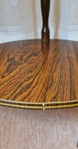 Tavolino da salotto vintage Due Ripiani anni '70.