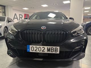BMW Serie 1 118D SPORT M 50 YEARS
