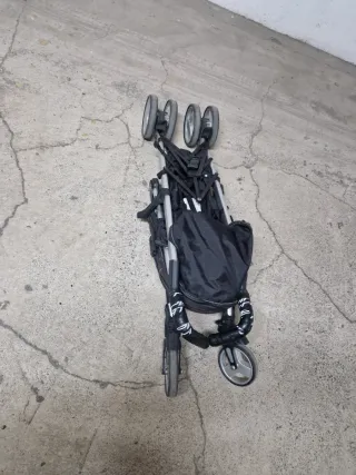 Silla de paseo Chicco negra