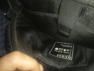 Mochila Guess Negra original talla grande