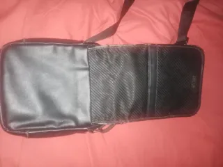 Mochila Guess Negra original talla grande