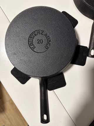 KRUSTENZAUBER Sartenes Hierro Fundido