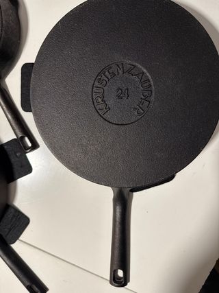 KRUSTENZAUBER Sartenes Hierro Fundido