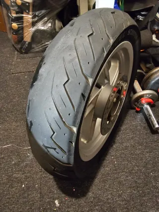 Rueda Moto 130/70-13 63P Aprilia