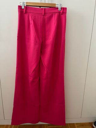Pantalón de traje rosa Zara