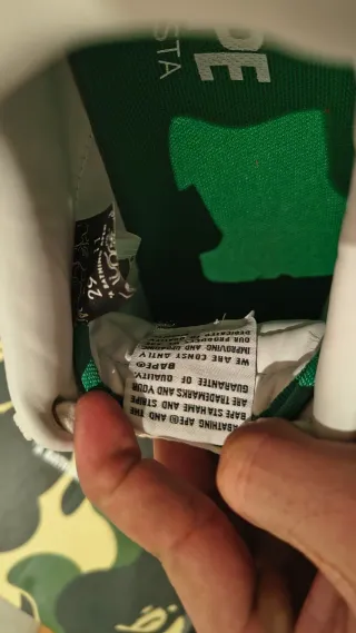 Zapatillas BAPE Verdes y Blancas