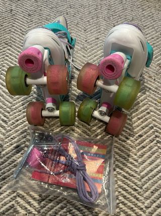 Patines 4 Ruedas Ajustables con Luces