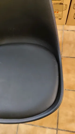 Silla comedor negra y madera