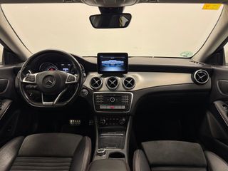 Mercedes-Benz CLA 200D AMG