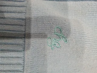 Chaqueta de lana azul con capucha