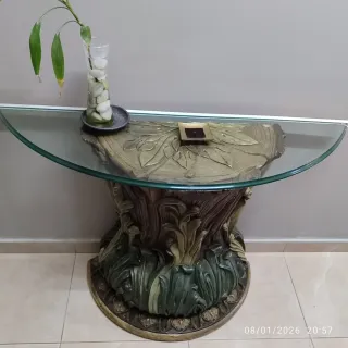 Aparador de cristal y madera