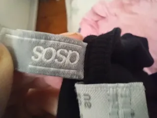 Top negro manga larga escote cuadrado