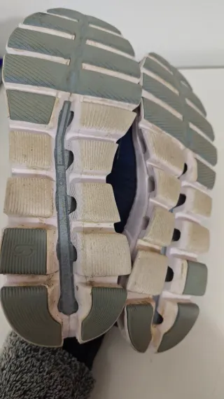 Zapatillas On Running Cloudswift Talla 42.5