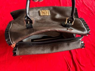 Borsa Caffè Noir Pelle Marrone Dettagli Neri