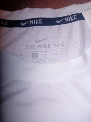 Camiseta Térmica Nike Blanca Manga Larga