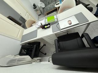 Escritorio y 2 Sillas Oficina