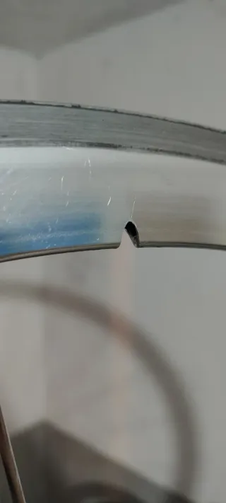 Campagnolo Vento vintage 20 raggi aerolamati 9v