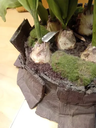 Planta artificial tulipanes burdeos