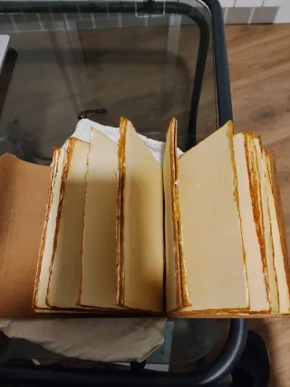 Diario de cuero vintage con brújula