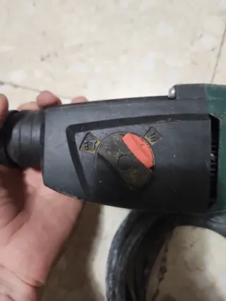 Taladro percutor Metabo