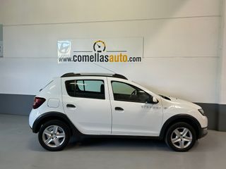 Dacia Sandero Stepway 2016