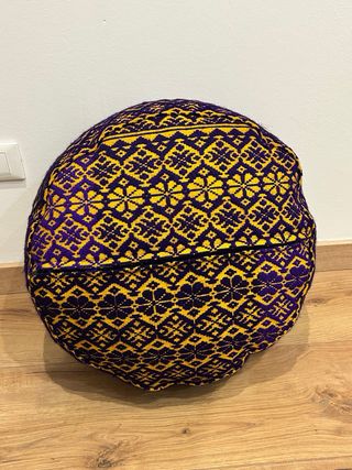 Pouf lana viola e giallo