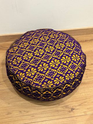 Pouf lana viola e giallo