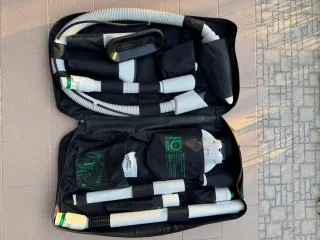 Vorwerk Kobold Folletto VK7s accessoriata