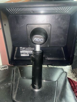 Pantalla AOC Giratoria