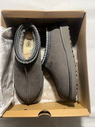 UGG Tasman Gris Talla 38