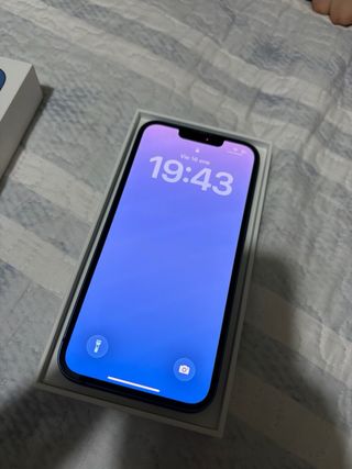iPhone 13 Azul