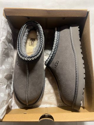 UGG Tasman Gris Talla 39