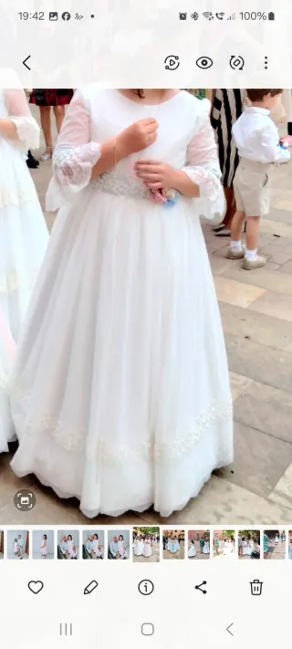 Vestido de comunión blanco con lazada azul ,limpio