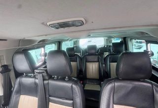 Ford Custom DIESEL 9 PLAZAS EXCLUSIVE