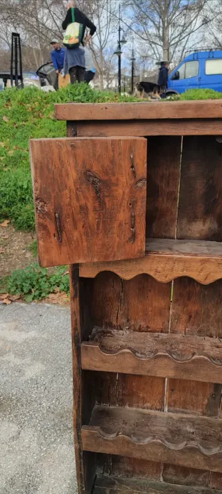 Alacena rústica de madera