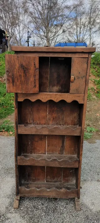 Alacena rústica de madera