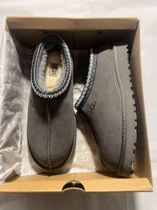UGG Tasman Gris Talla 40