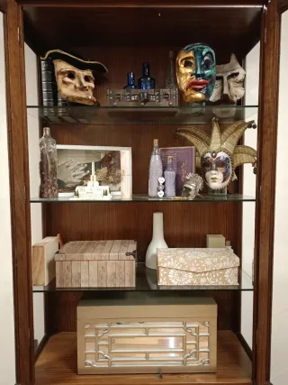 Armario Vitrina Salón Madera y Cristal