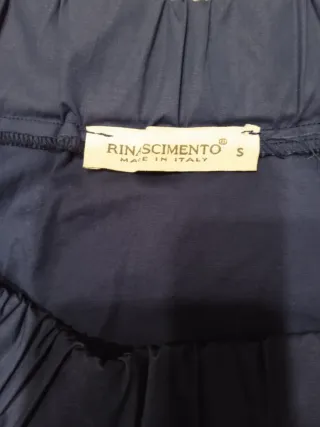 Blusa italiana azul con botones