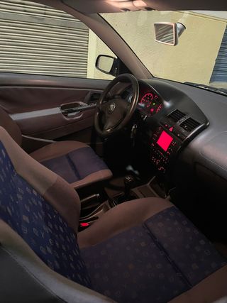 SEAT Ibiza 2001